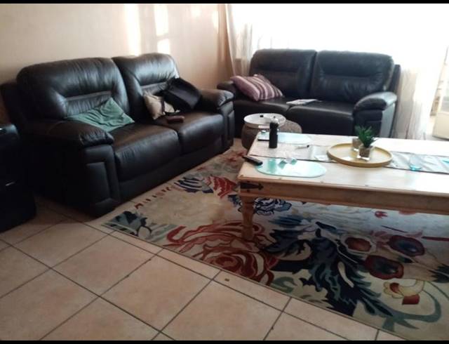 2 BEDROOM PROPERTY TO RENT IN PRIMROSE
